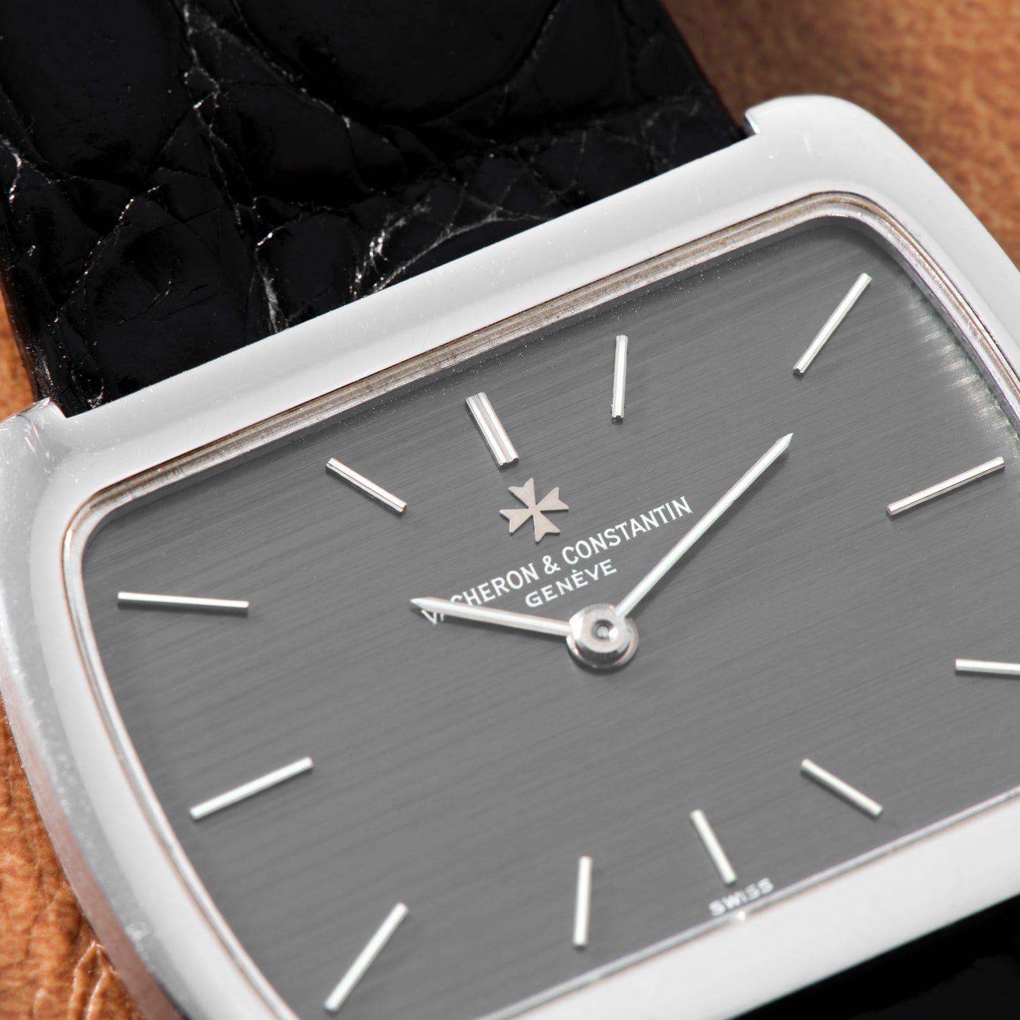 Vacheron Constantin 'TV Case' Dress Watch