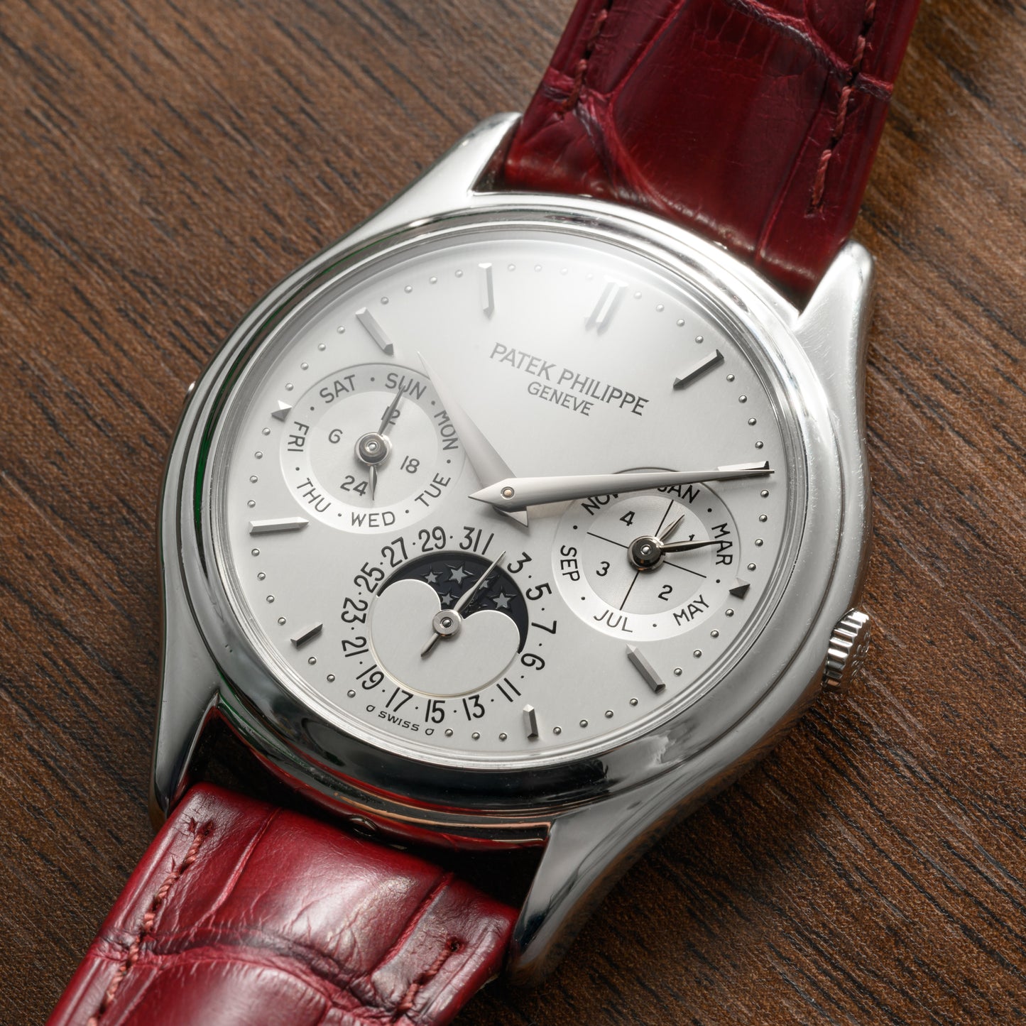Patek Philippe Platinum Perpetual Calendar